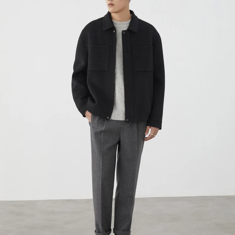 Herren Kurzjacke aus Wollmix mit Kastenform, Brusttaschen und verdecktem Reißverschluss Drune