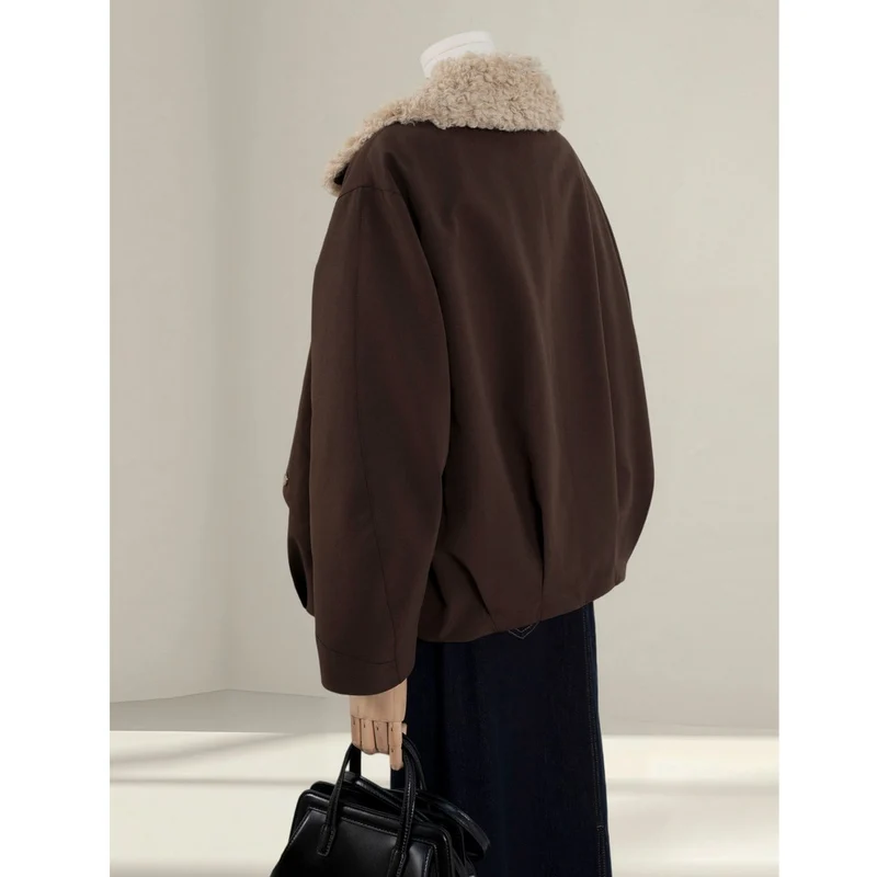 Damen Kurze Oversize-Bomberjacke mit Teddykragen und Druckknopfdetails Drune