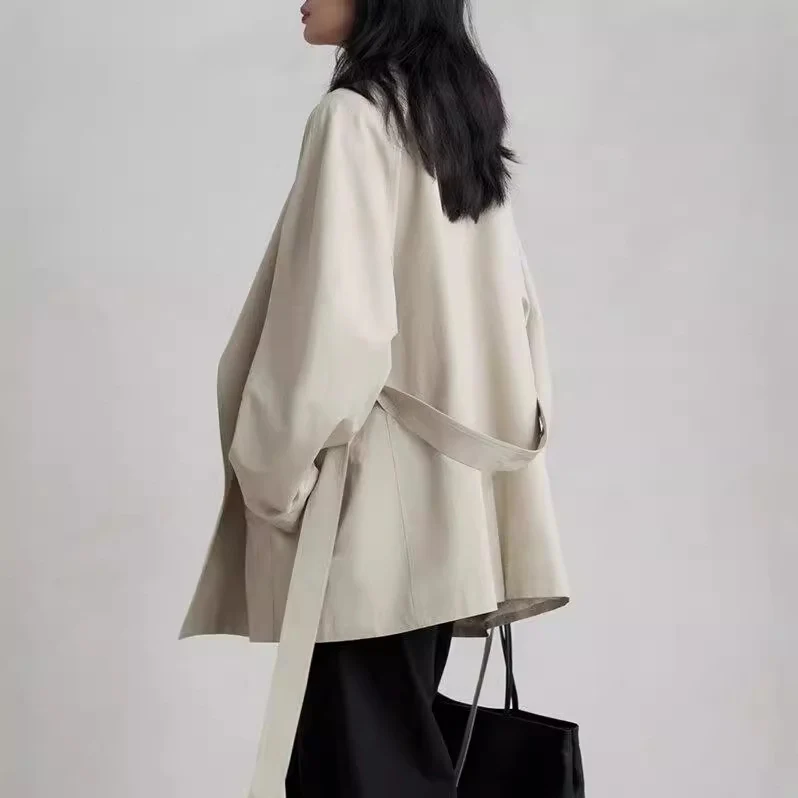 Damen Stilvolle Übergangsjacke mit Taillengürtel Drune