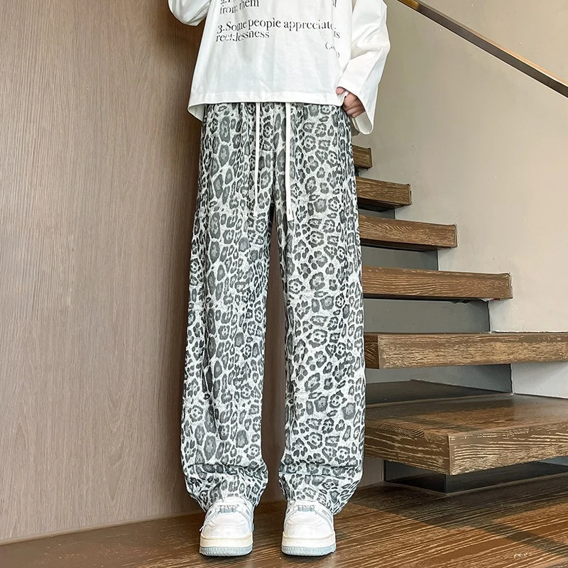 Herren Weit geschnittene Leoprint-Hose aus leichtem Viskose-Mix mit Kordelzug Drune