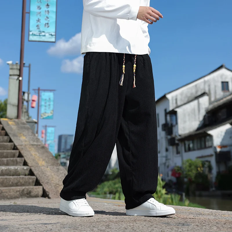 Herren Weit geschnittene Cord-Relaxhose mit elastischem Bund und Zierkordel Drune