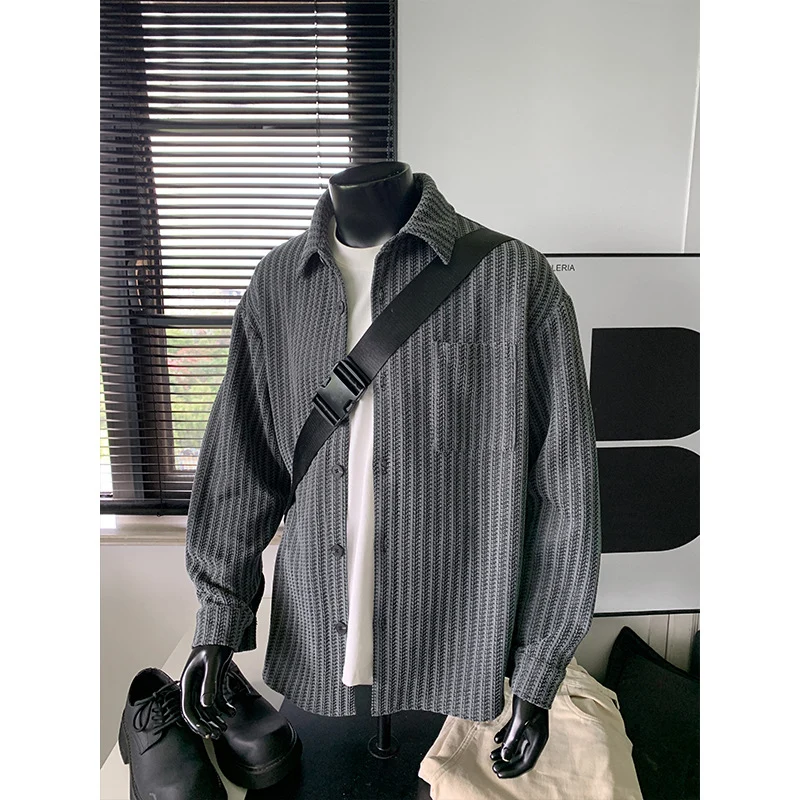 Herren Texturierte Overshirt‑Hemdjacke aus Strick mit Kentkragen Drune