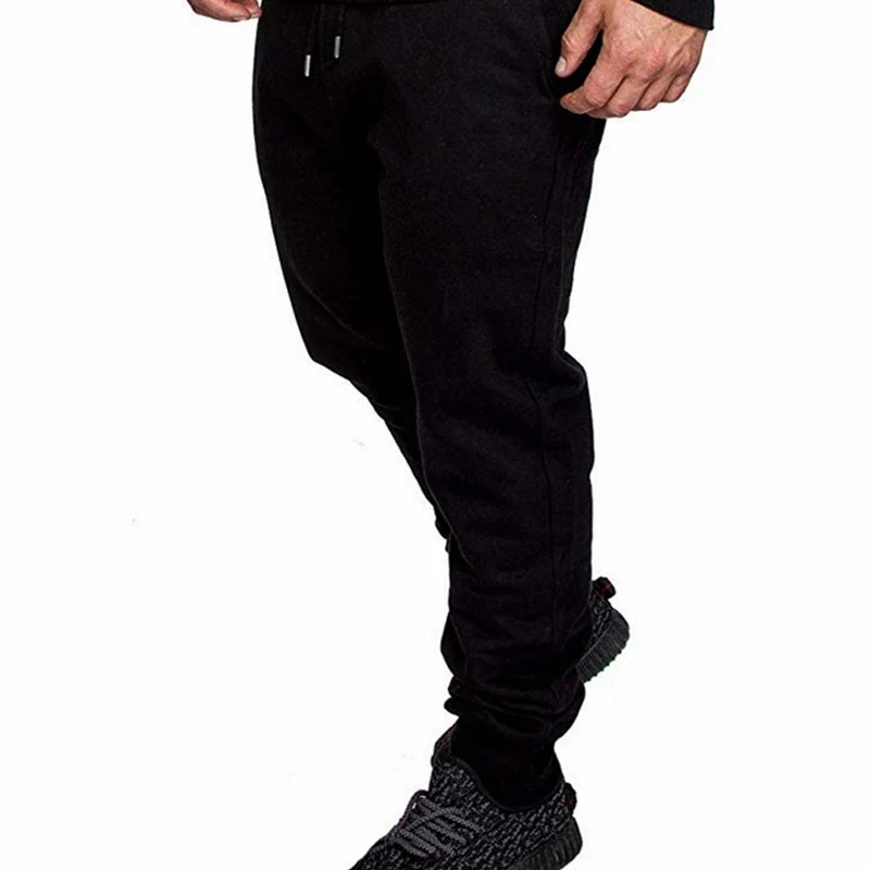 Herren Tapered Sweatpants aus Baumwollmix mit elastischem Bund, Tunnelzug und gerippten Bündchen Drune