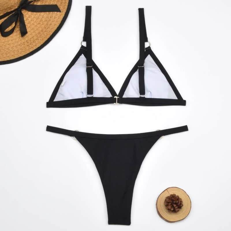 Drune Zweiteiliger Bikini-Badeanzug mit goldfarbigen Metallringen und dreieckigen Körbchen