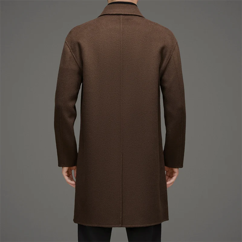 Herren eleganter Wollmantel mit doppelt gearbeiteter Knopfleiste und praktischen Taschen Drune