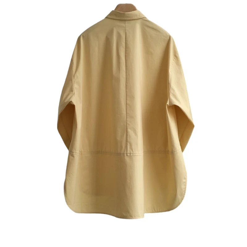 Damen Oversize-Hemdbluse mit verlängertem Rückensaum und kastiger Silhouette Drune