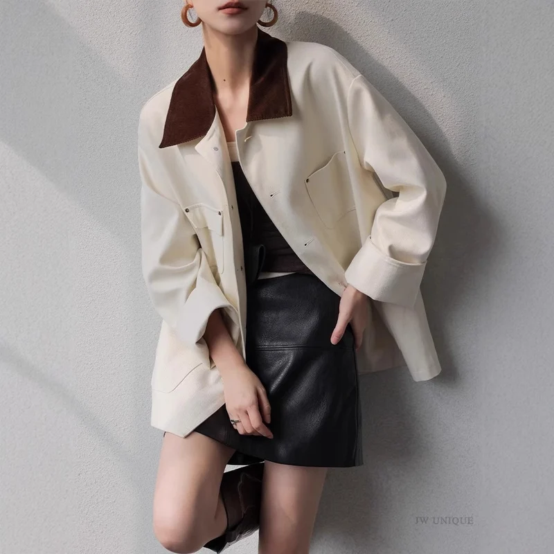 Damen Oversize-Cabanjacke aus strukturierter Baumwollmischung mit kontrastierendem Cordkragen und aufgesetzten Pattentaschen Drune