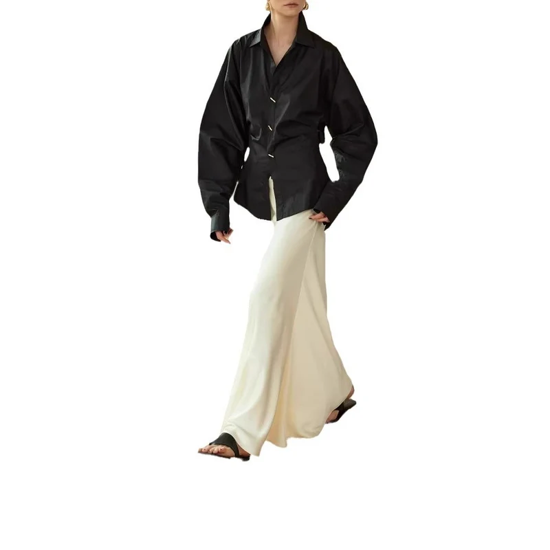 Damen Oversize-Bluse mit Ballonärmeln und taillierter V‑Schlitz-Form Drune
