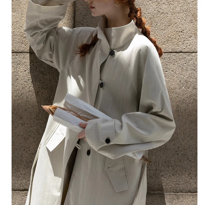 Damen Leichter Oversize-Trenchcoat mit hohem Stehkragen, verstellbaren Manschetten & Bindegürtel Drune