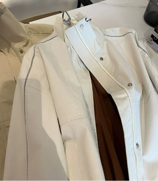 Damen Leichte Overshirt‑Jacke mit Stehkragen, Druckknopfverschluss & Kontrastnaht Drune