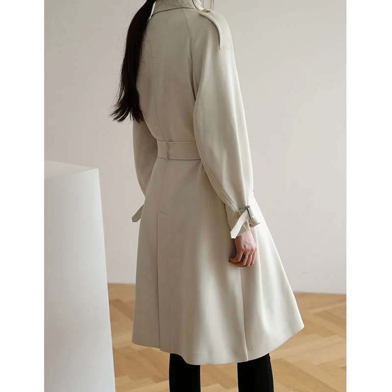 Damen Langer minimalistischer Trench‑Mantel im Cocoon‑Schnitt mit verstellbaren Manschetten Drune