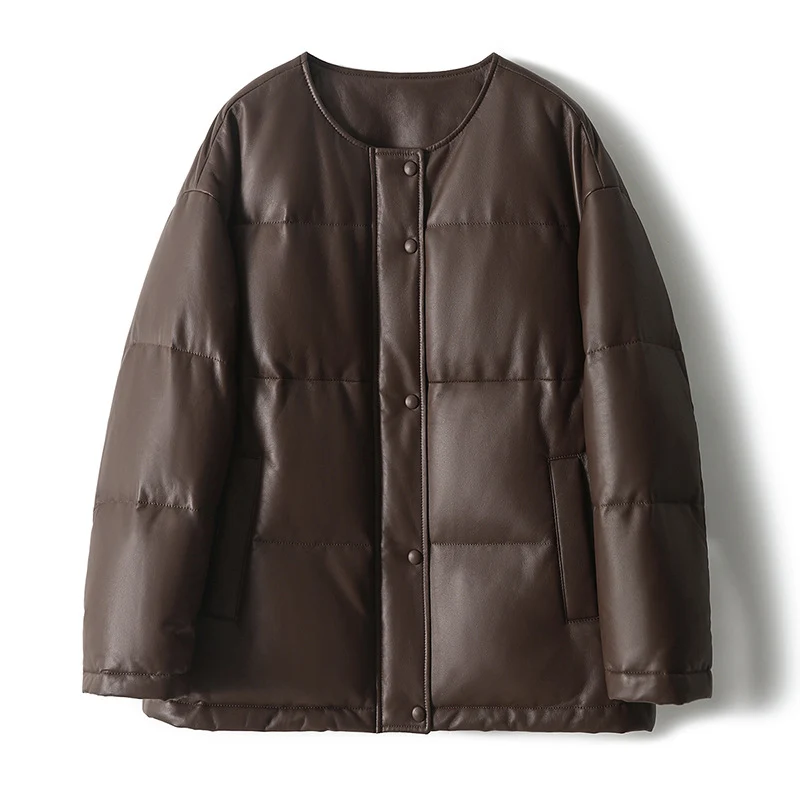 Damen Kurz geschnittene wattierte Kunstlederjacke mit Rundhalsaum und Druckknopfleiste Drune