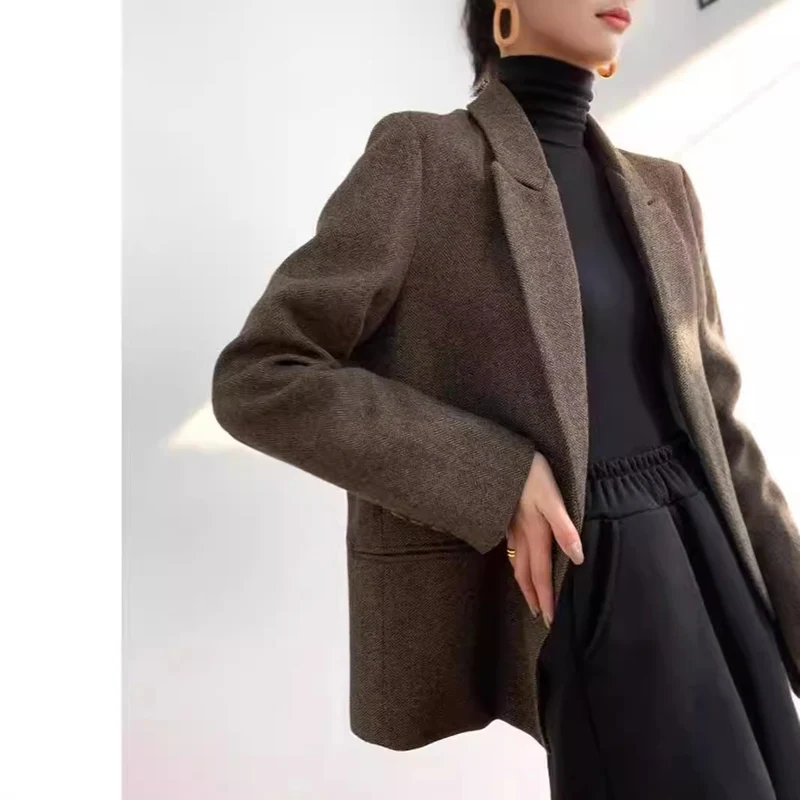 Damen Klassischer Woll-Tweed-Blazer mit schmalem Revers, Teilgefüttert und Ein-Knopf Drune