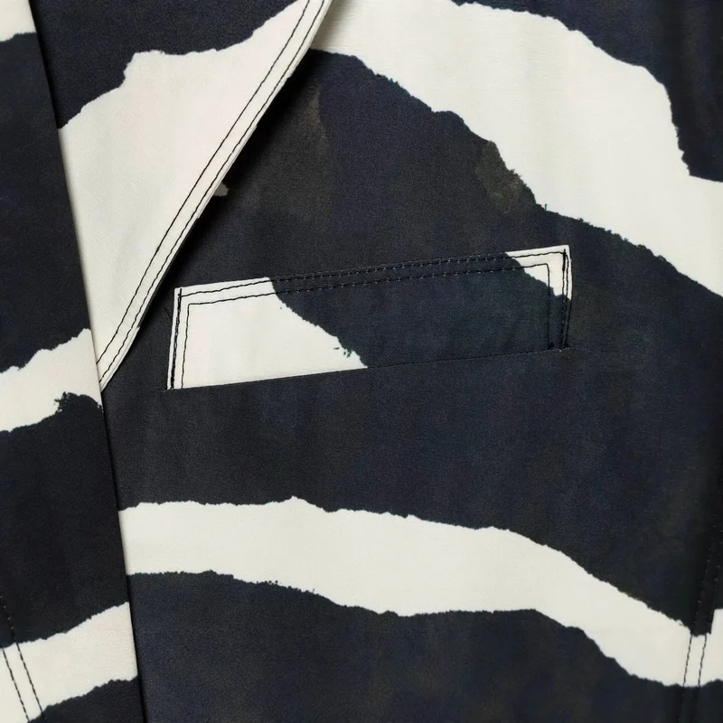 Damen Oversize-Blazer im Zebra-Print mit Reverskragen und Pattentaschen Drune