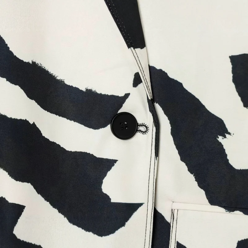 Damen Oversize-Blazer im Zebra-Print mit Reverskragen und Pattentaschen Drune