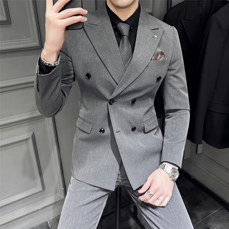 Herren Doppelreihiger Slim‑Fit Business‑Anzug mit tailliertem Sakko und schmaler Anzughose Drune