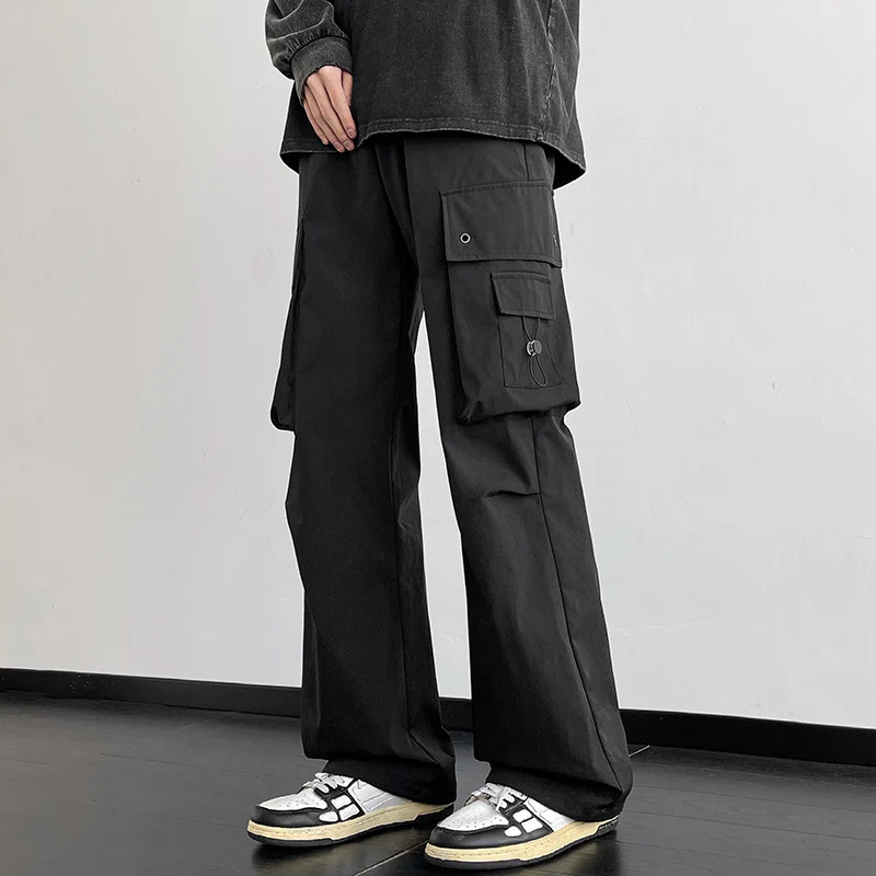 Herren Cargo-Freizeithose mit weitem Bein, Multitaschen und Tunnelzug Drune