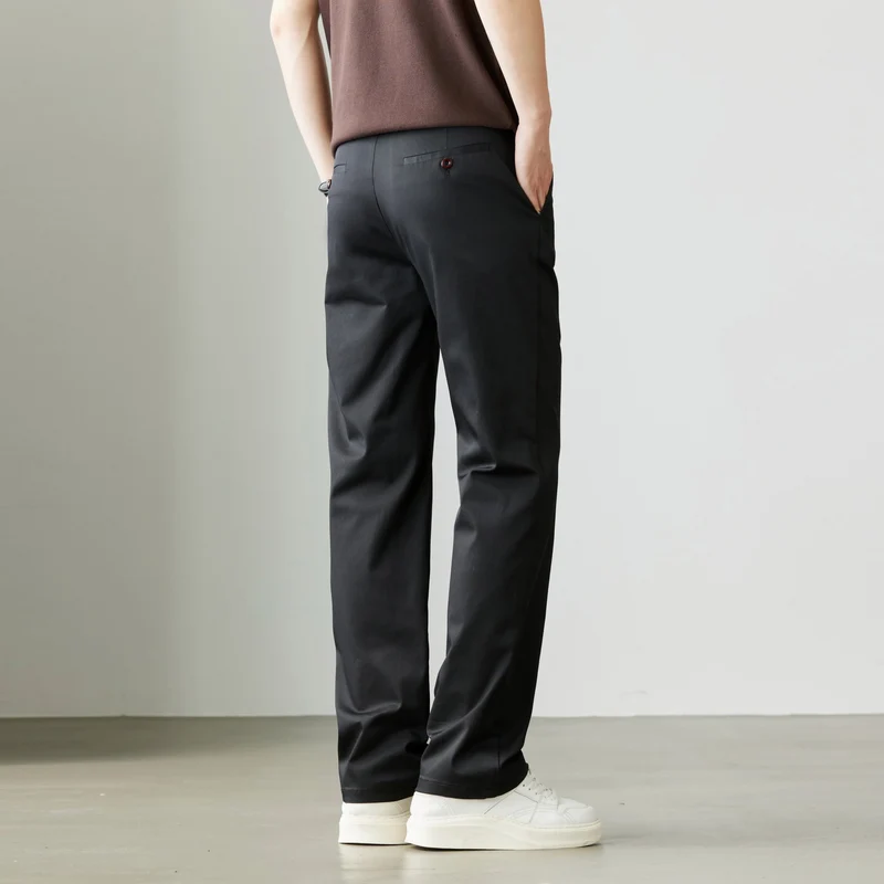 Herren Konische Chinohose mit seitlichen Taillenverstellern & schlanker Bundfalte Drune