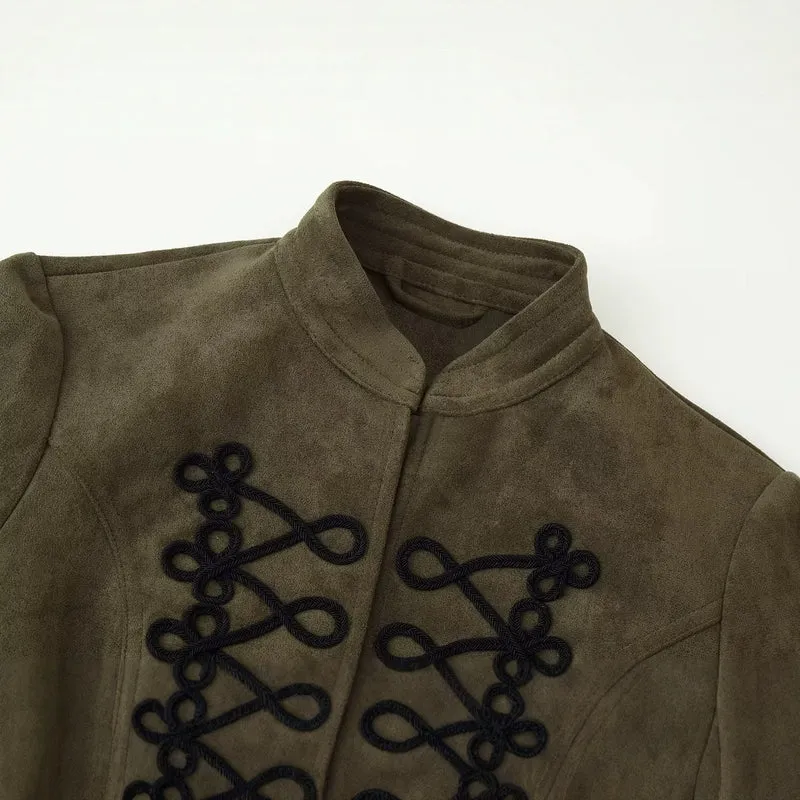 Damen Kurz geschnittene Wildlederjacke im Military‑Look mit Stehkragen und dekorativer Kordelfrosch‑Applikation Drune
