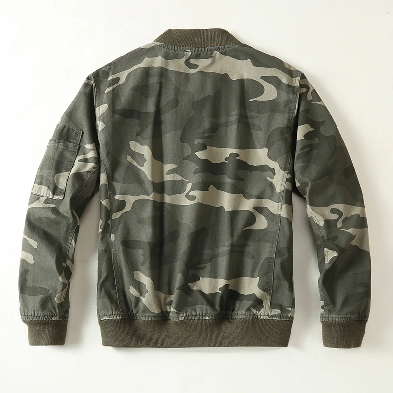 Herren Bomberjacke im Military-Camouflage mit Reißverschluss, Rippbündchen und Ärmeltasche Drune