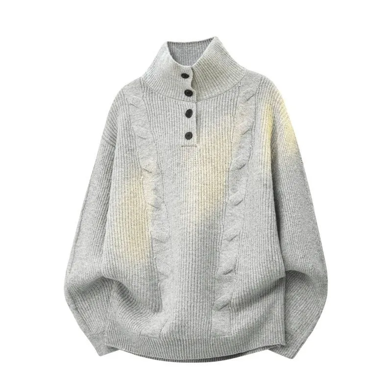 Damen Oversize Zopfstrickpullover mit hohem Rollkragen und Knopfleiste Drune