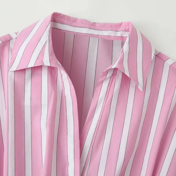 Damen Gestreifte Hemdbluse mit Stehkragen und Tunnelzug Drune