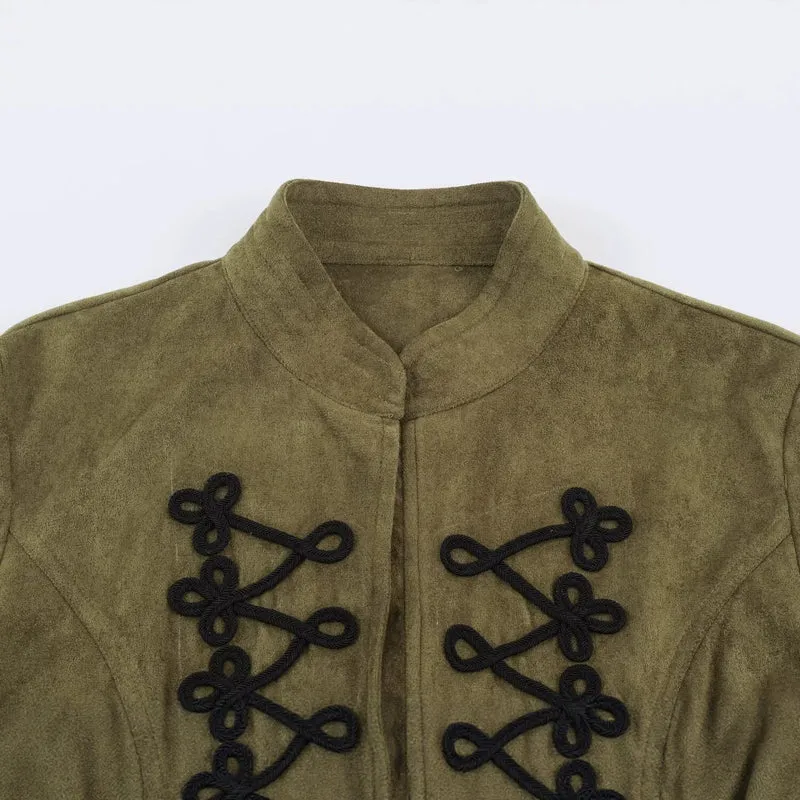 Damen Cropped Veloursimitat‑Jacke mit dekorativen Kordelfröschen Drune