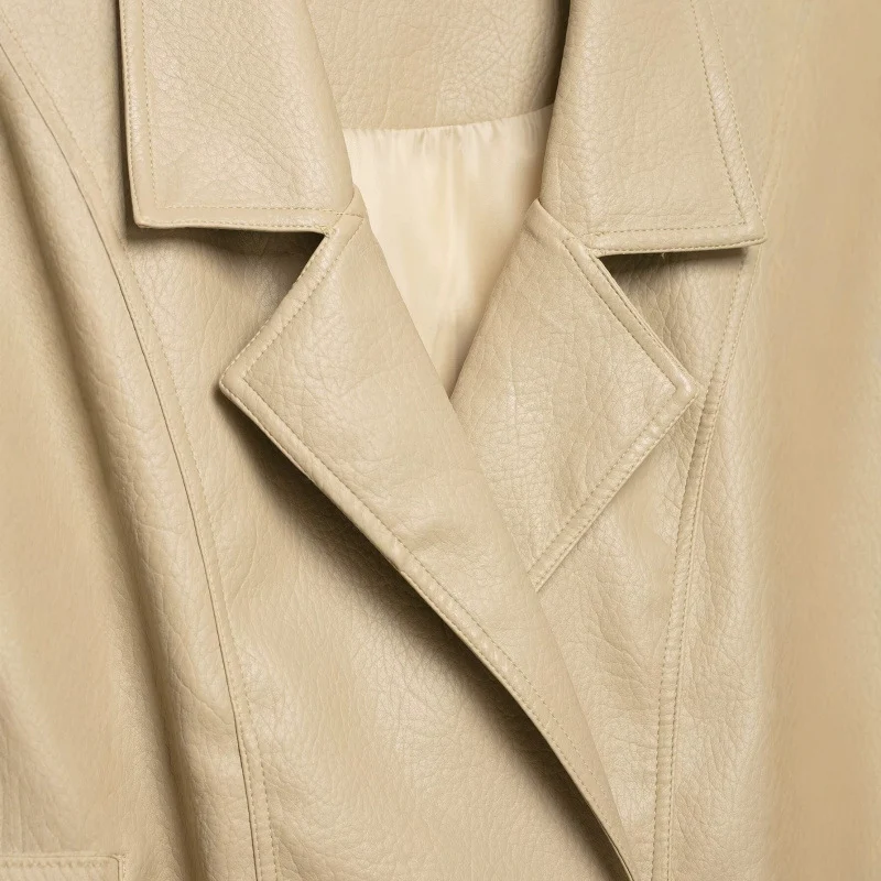 Damen Cropped Lederimitat-Blouson mit doppelreihiger Knopfleiste, weitem Revers und elastischem Saum Drune