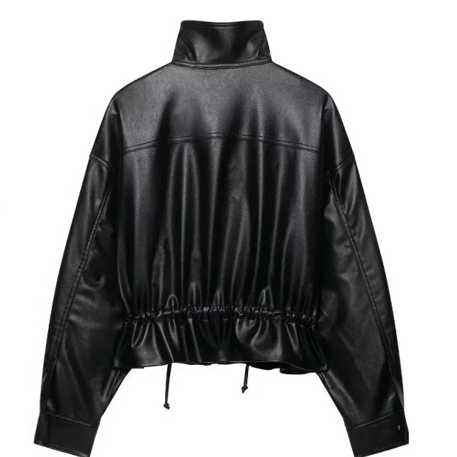 Damen Cropped Kunstleder‑Blouson mit Stehkragen, Pattentaschen und Tunnelzugtaillierung Drune