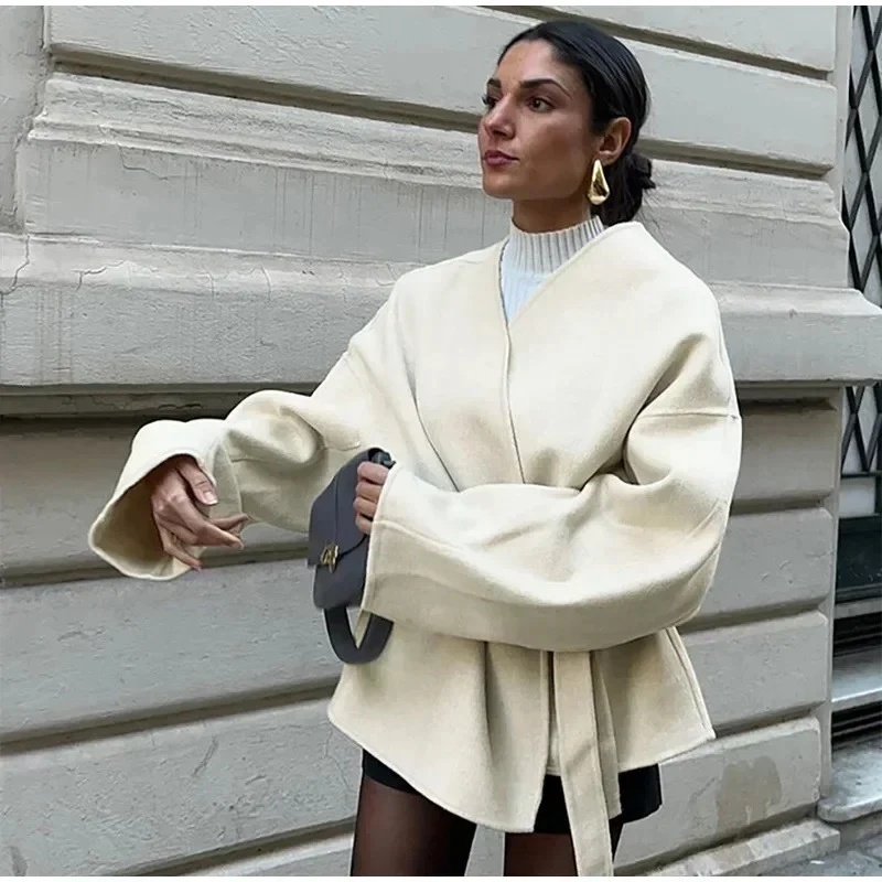 Damen 600+ taillierte Wickeljacke mit Bindegürtel und Kimonoärmeln Drune