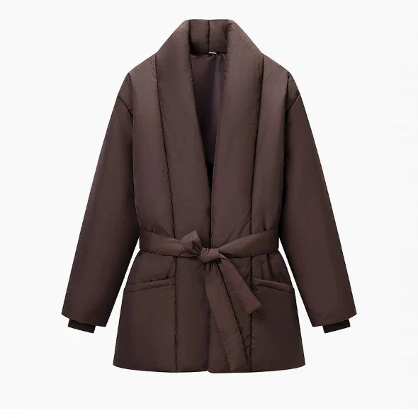 Damen 500+ gesteppte Kurzpufferjacke mit Schalkragen und Bindegürtel Drune