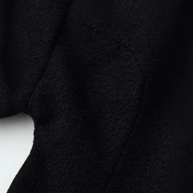 Damen Kragenlose Bouclé-Jacke mit taillierten Abnähern und Pattentaschen Drune
