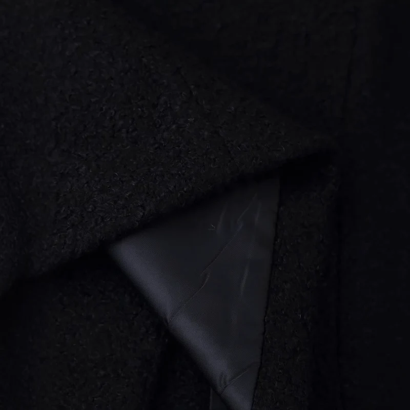 Damen Kragenlose Bouclé-Jacke mit taillierten Abnähern und Pattentaschen Drune