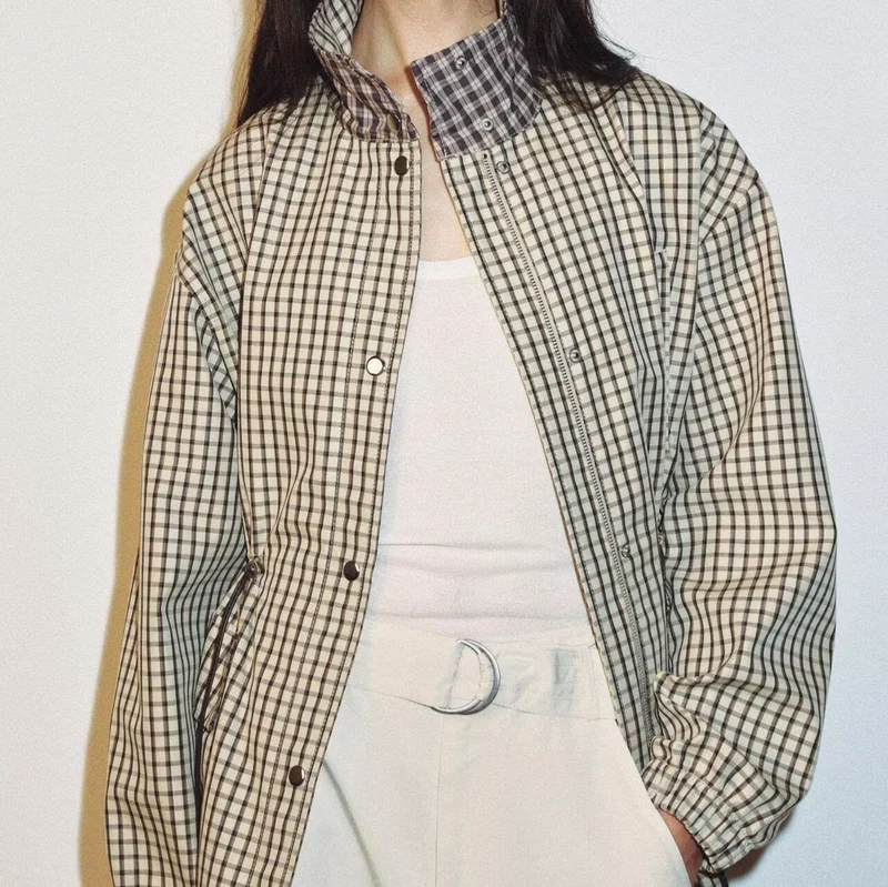 Damen Karo-Übergangsjacke mit Tunnelzugtaillierung und Pattentaschen Drune