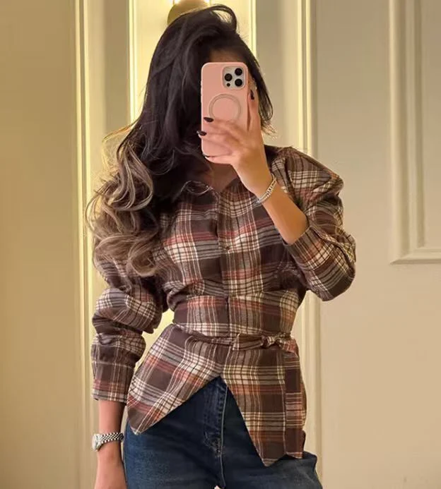Damen Karo-Bluse mit Puffärmeln und taillierendem Bindegürtel Drune