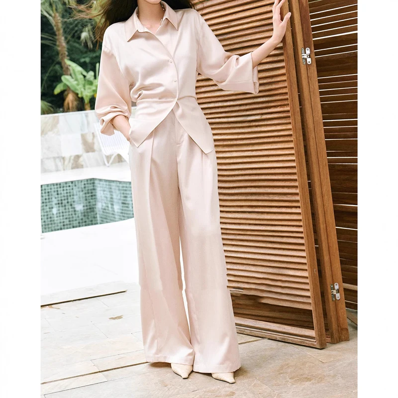 Damen Elegante Bluse mit schimmerndem Finish und Taillengürtel Drune