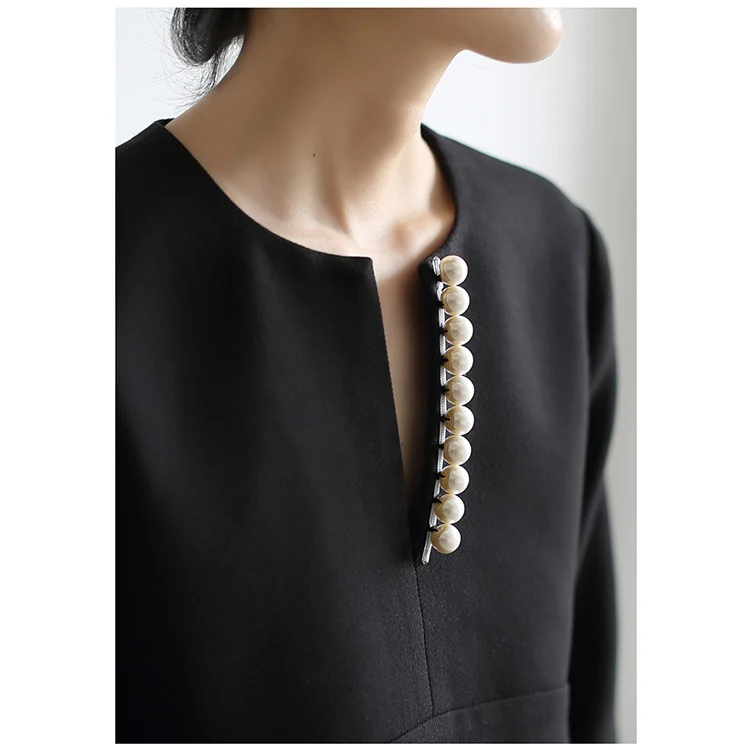 Damen Elegante Bluse mit Perlendetails Drune