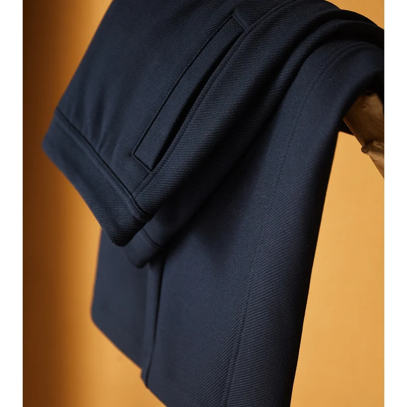 Damen Hochtaillierte, leicht konisch geschnittene Hose mit Umschlagbund und Eingrifftaschen Drune