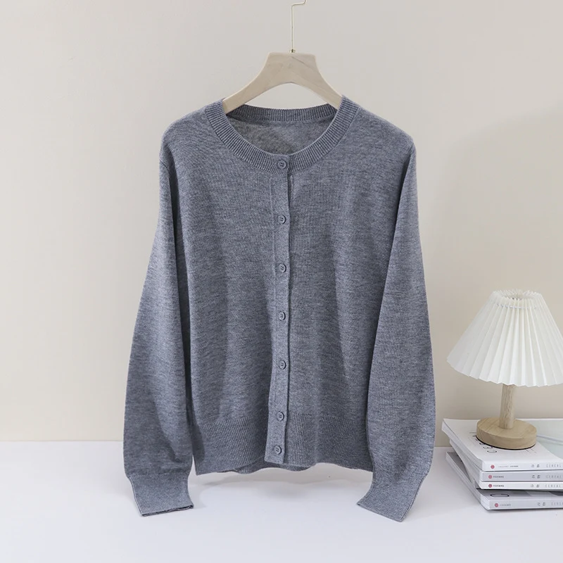 Damen Leichter Feinstrick-Cardigan mit Rundhalsausschnitt, taillierter Passform & verlängerten Bündchen Drune