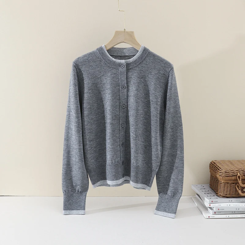 Damen Leichter Feinstrick-Cardigan mit Rundhals, Kontrastbündchen und durchgehender Knopfleiste Drune