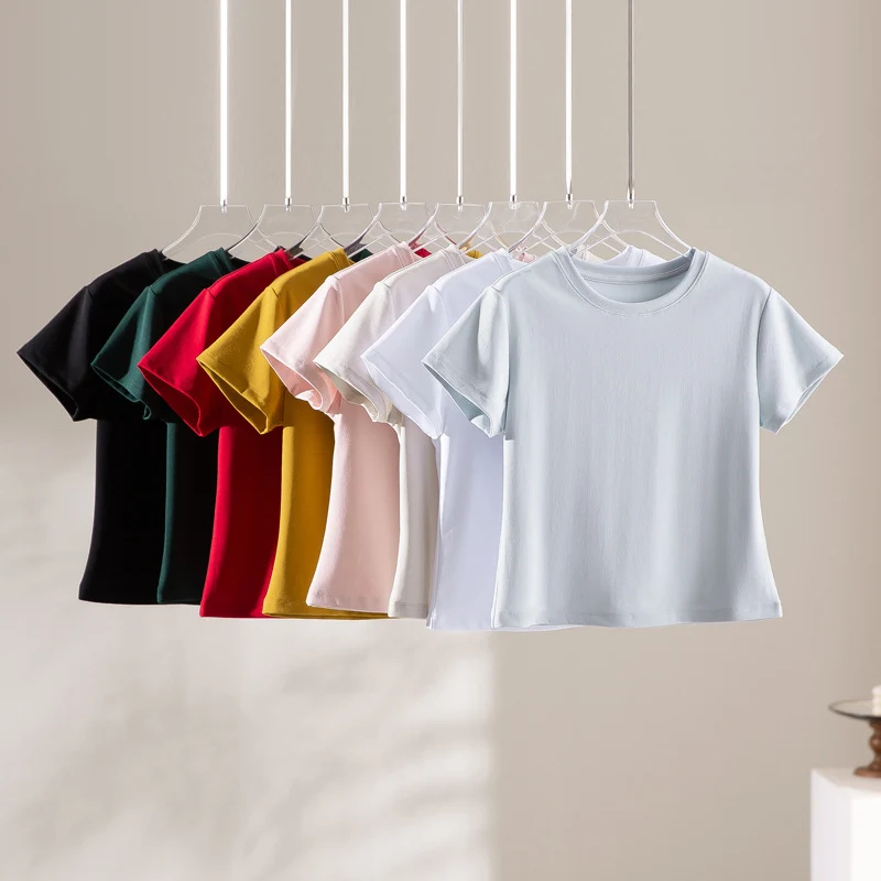 Damen Kurzgeschnittenes Boxy-T-Shirt aus weichem Baumwollstretch mit Rundhalsausschnitt Drune