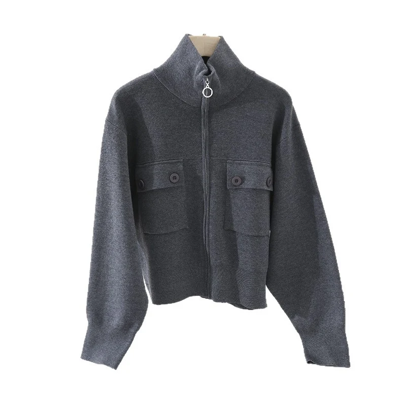 Damen Kurze strukturierte Strickjacke mit Stehkragen, Metallreißverschluss & Brusttaschen Drune