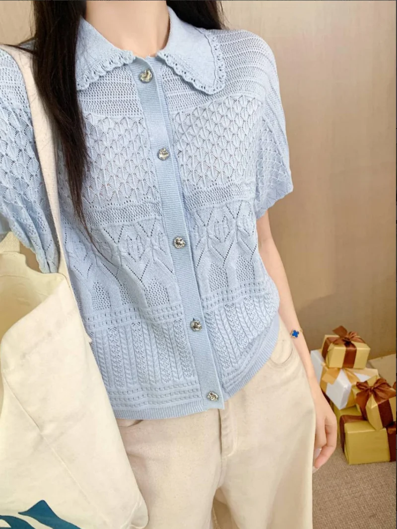 Damen Kurzarm-Strickjacke mit Peter-Pan-Kragen und Ajourmuster Drune