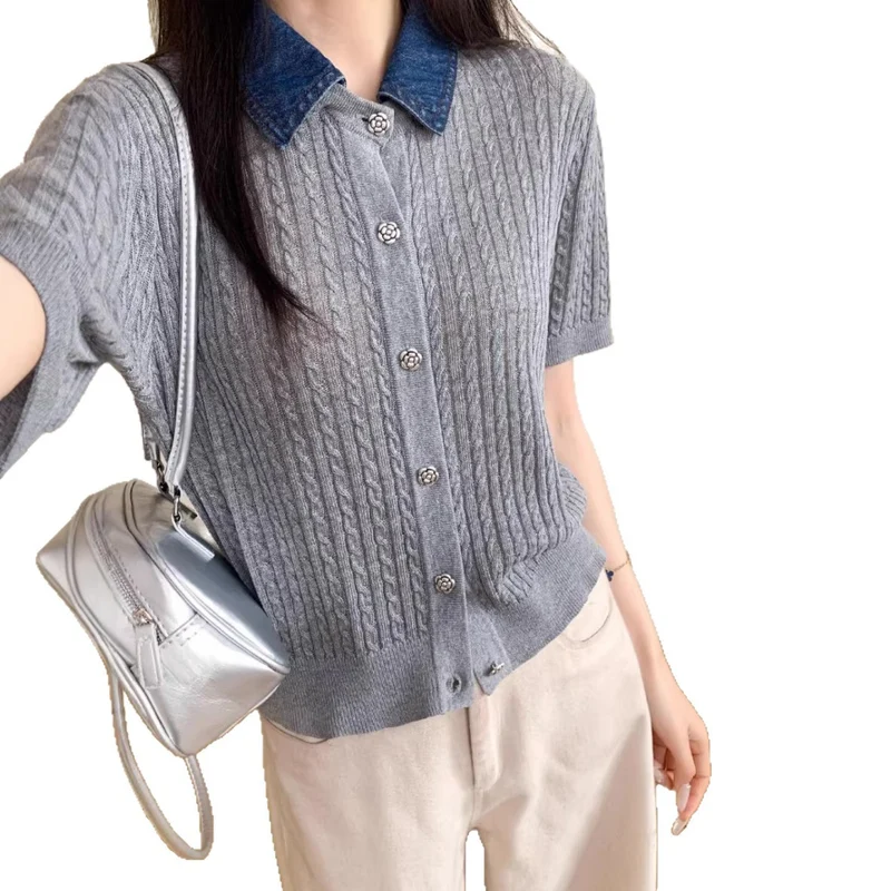 Damen Kurzarm-Strickcardigan mit Zopfmuster und kontrastierendem Jeanskragen Drune