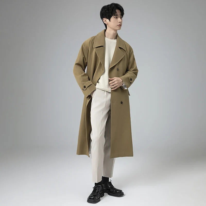 Herren Maxilanger Trenchmantel mit taillierendem Gürtel und minimalistischer Silhouette Drune