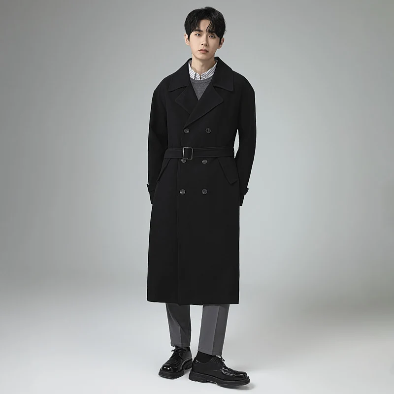 Herren Maxilanger Trenchmantel mit taillierendem Gürtel und minimalistischer Silhouette Drune