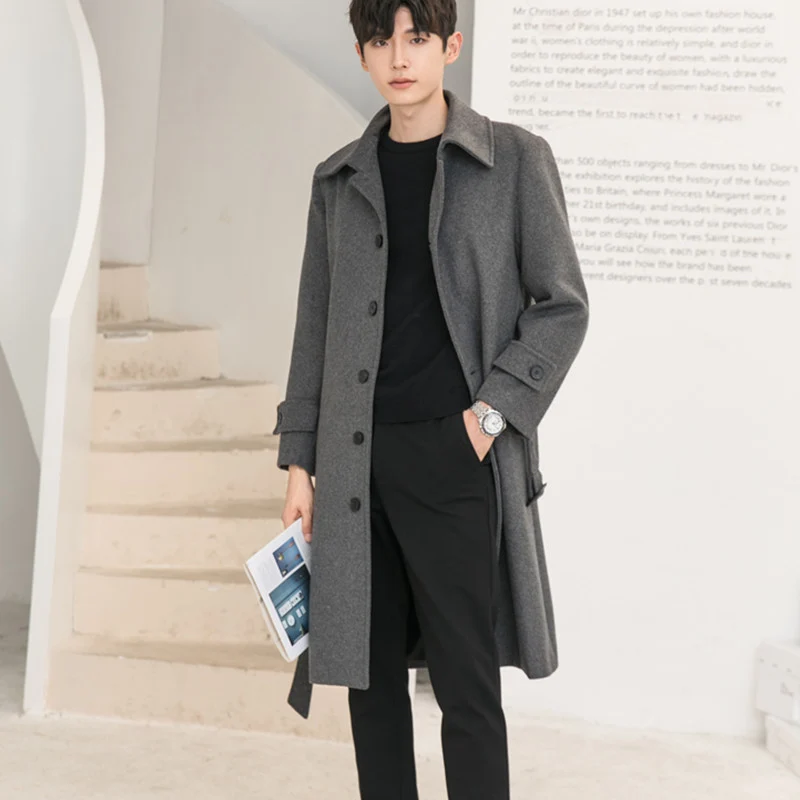 Herren Longcoat aus Wollmix mit verdeckter Knopfleiste Taillengürtel und klassischem Revers Drune