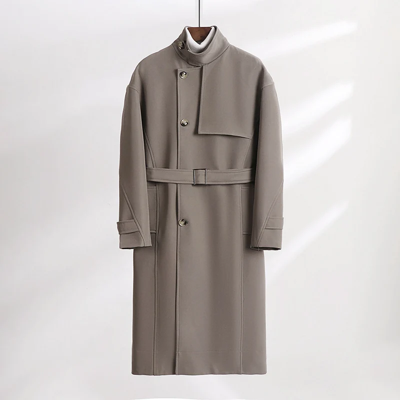 Herren Langgeschnittener Minimalistischer Trenchcoat mit Schalkragen und verstellbaren Ärmelriemen Drune