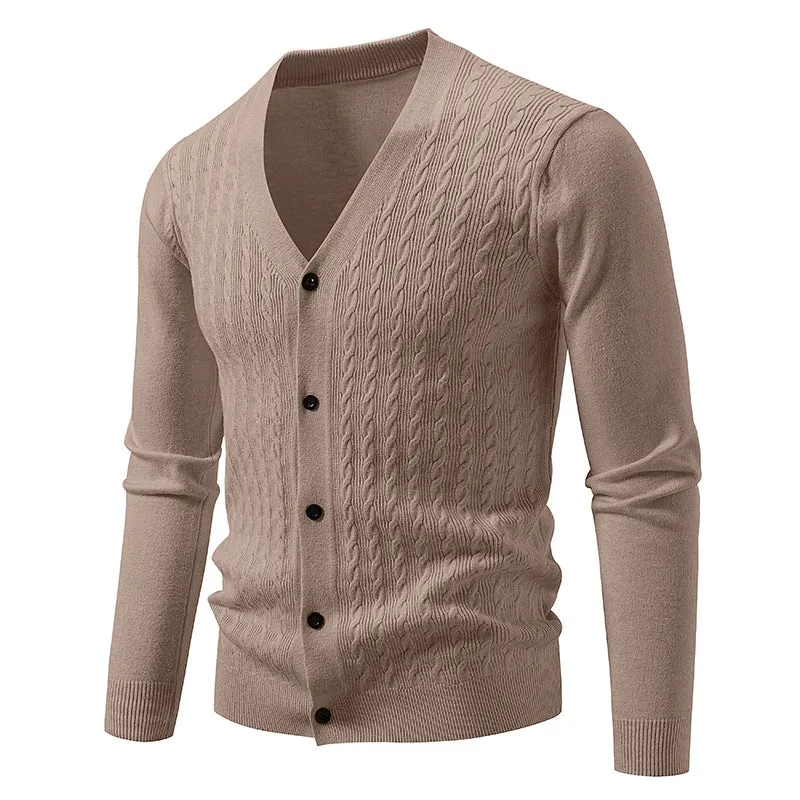 Herren Feinstrick-Cardigan mit Zopfmuster, V‑Ausschnitt und Knopfleiste Drune