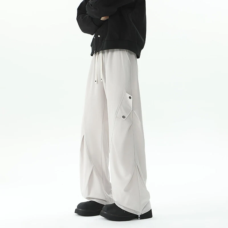 Herren Extraweite technische Cargo-Loungehose im drapierten Weitbein‑Schnitt Drune